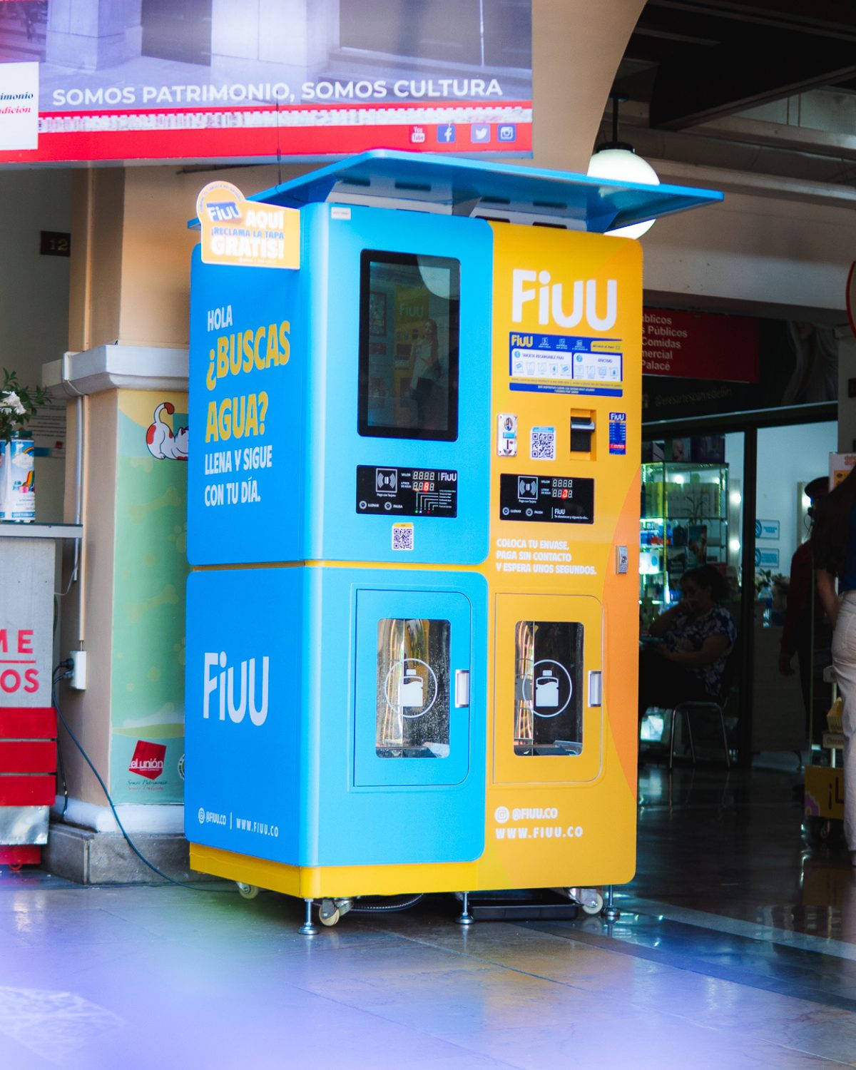 Máquina FIUU instalada en un punto de alto flujo